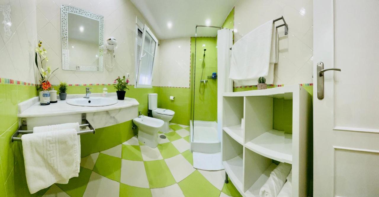 מרידה Alaudae Apartamentos -Centro- Garaje Privado-Jacuzzi Exterior Bajo Peticion - מראה חיצוני תמונה