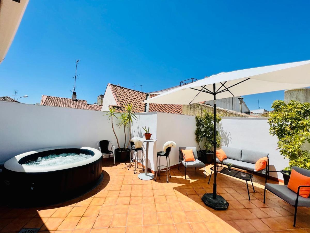 מרידה Alaudae Apartamentos -Centro- Garaje Privado-Jacuzzi Exterior Bajo Peticion - מראה חיצוני תמונה