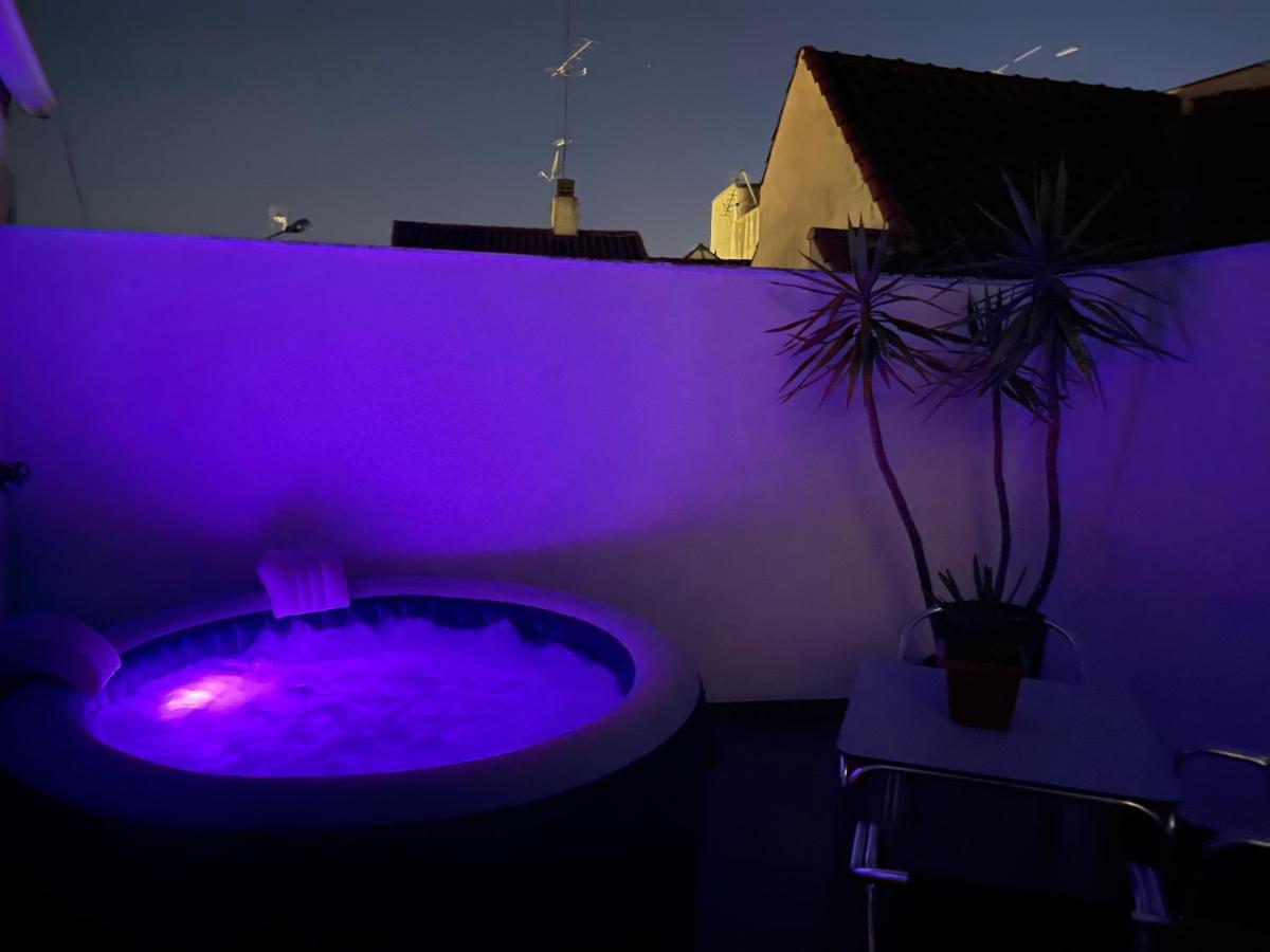 מרידה Alaudae Apartamentos -Centro- Garaje Privado-Jacuzzi Exterior Bajo Peticion - מראה חיצוני תמונה