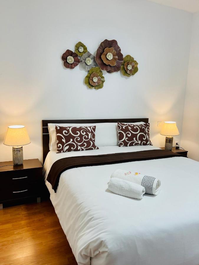 מרידה Alaudae Apartamentos -Centro- Garaje Privado-Jacuzzi Exterior Bajo Peticion - מראה חיצוני תמונה